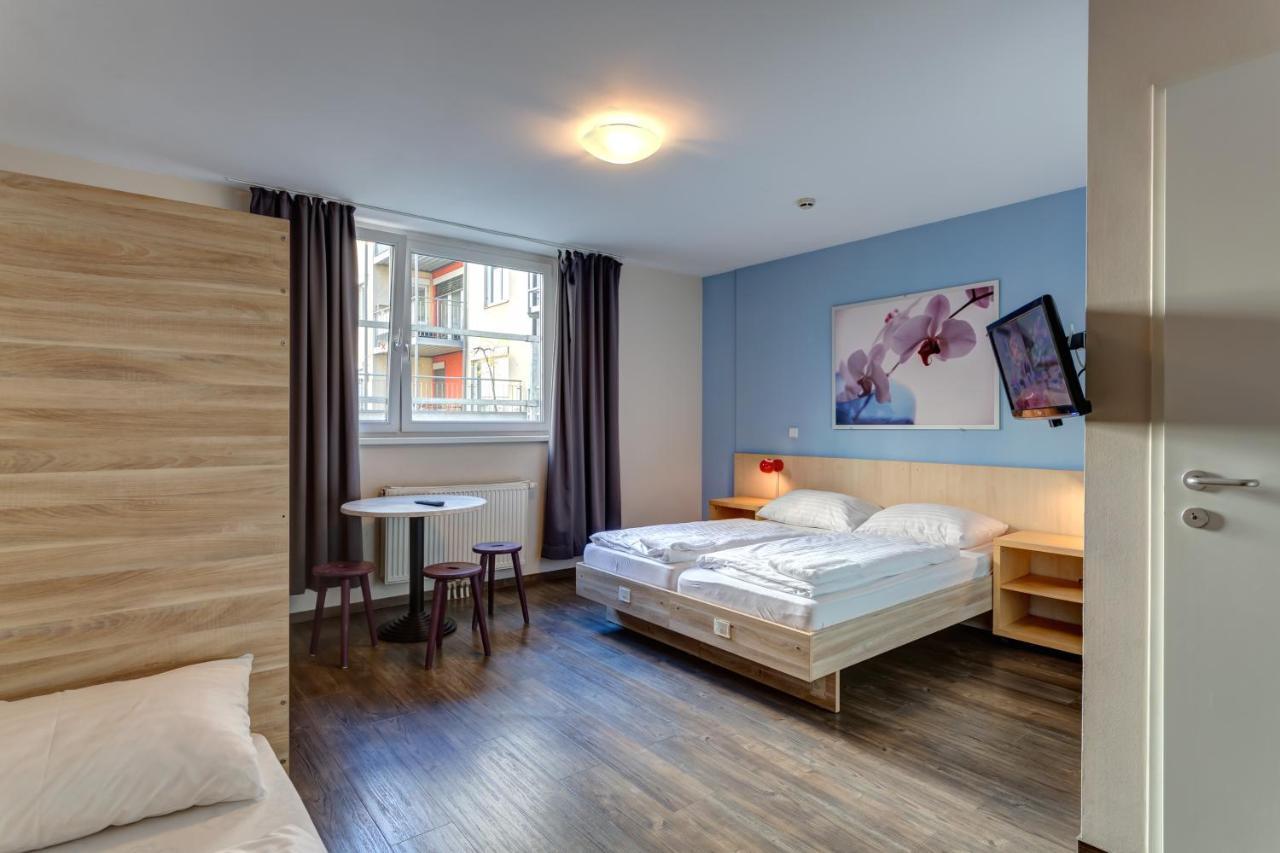 Meininger Hotel Wien Hauptbahnhof Εξωτερικό φωτογραφία